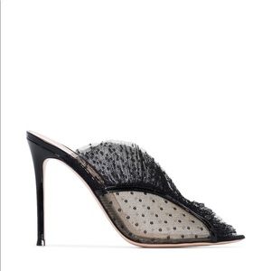 NWT Gianvito Rossi -size 39 Ofelia